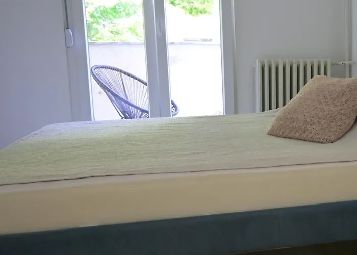 Lux Star * בלגרד